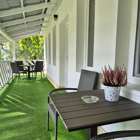 Csillag Hotel 3*