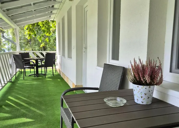 Csillag Hotel 3*
